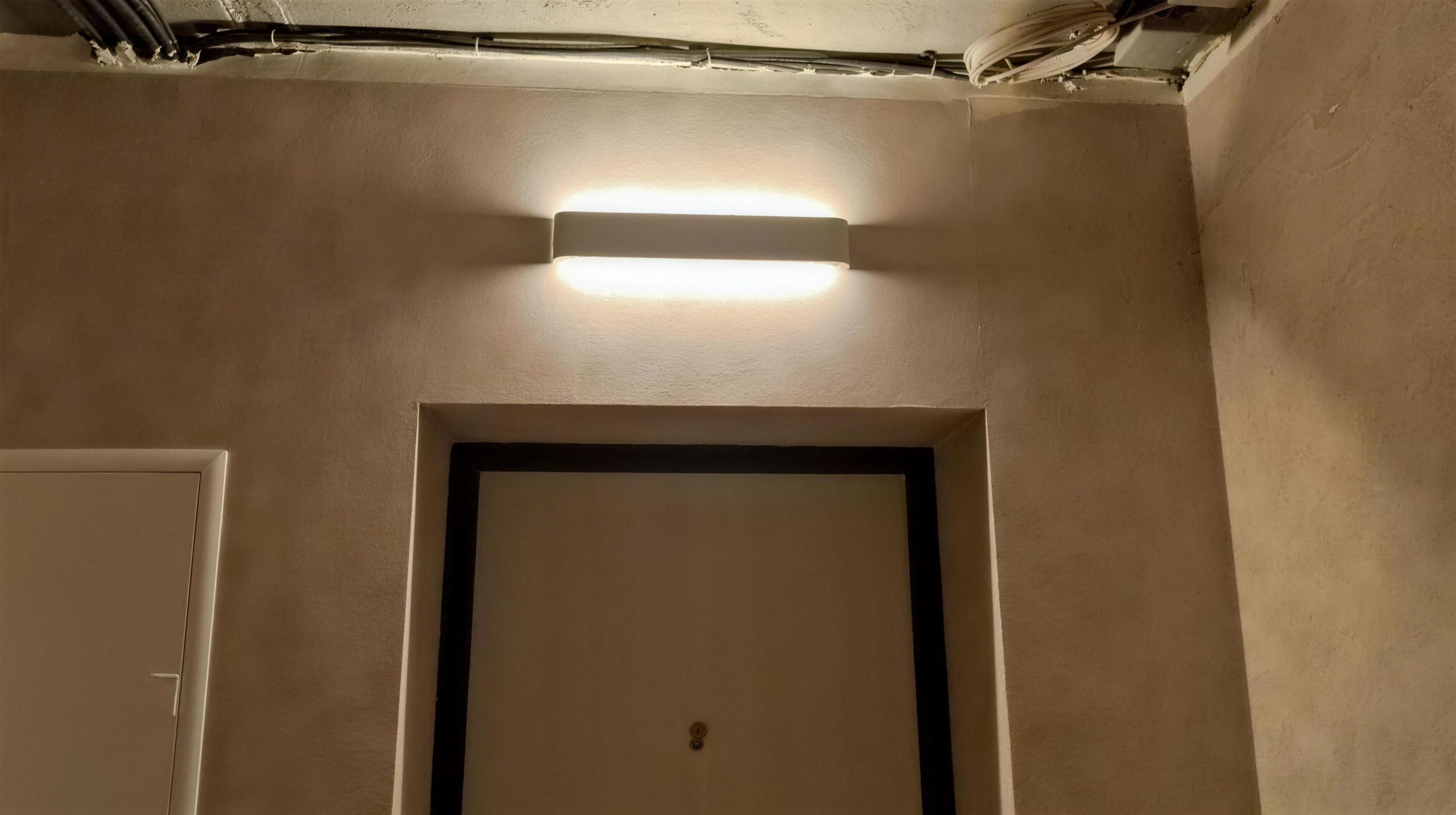 Baran - Modern Metal Wall Sconces — customer photo by Kerstin L.